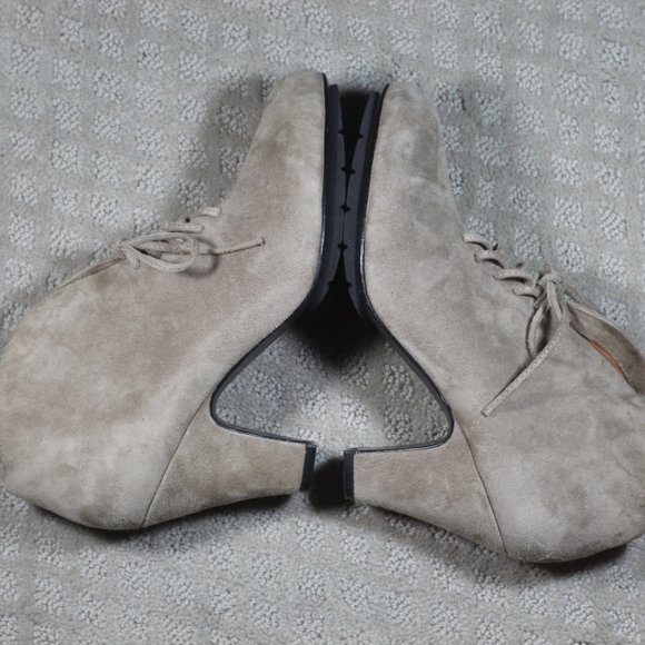 L'Amour De Pieds Collection Size 8.5M Tan Suede Leather Lace Up Ankle Booties - Picture 4 of 6